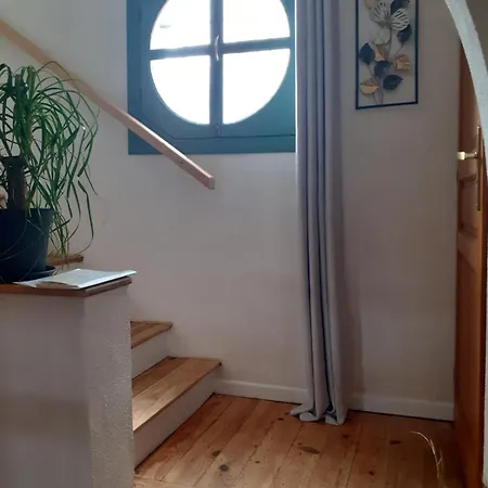 Au Bosquet, Et Salle De Bains Avec Petit Déjeuner à 600 M Du Centre Dans Un Cadre Calme Et Verdoyant Alojamento de Acomodação e Pequeno-almoço Salies-de-Béarn